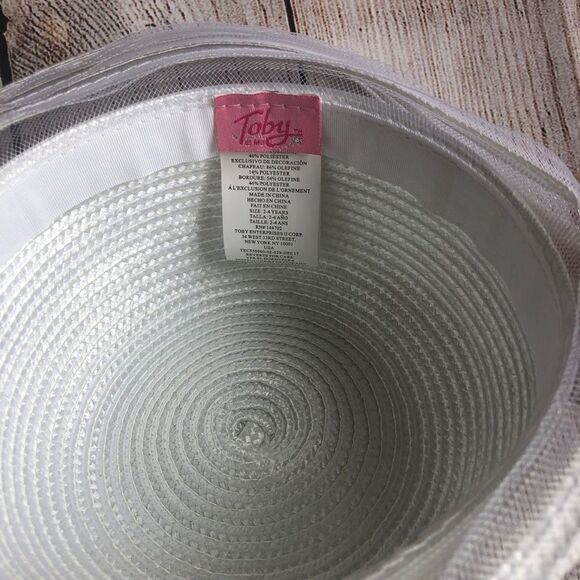 Carter's Spring/Summer Dress with Hat - Picture 12 of 12